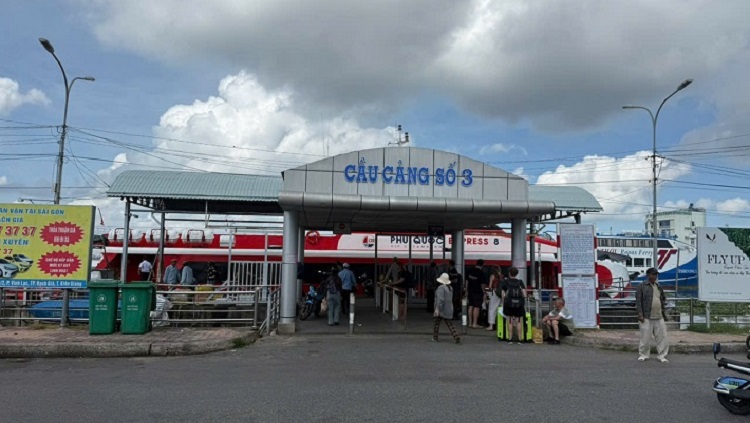 Phí gửi xe máy Rạch Giá - Phú Quốc (Phú Quốc Express)